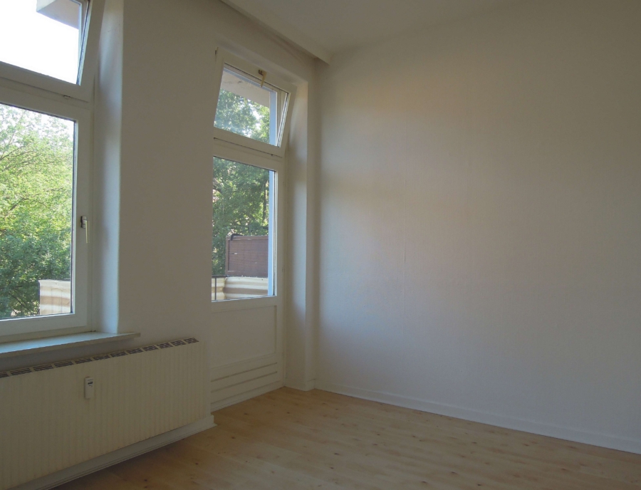 Kapitalanlage in Form eines Mehrfamilienhause, zentral in Harburg gelegen - 2.OG - Zimmer 2