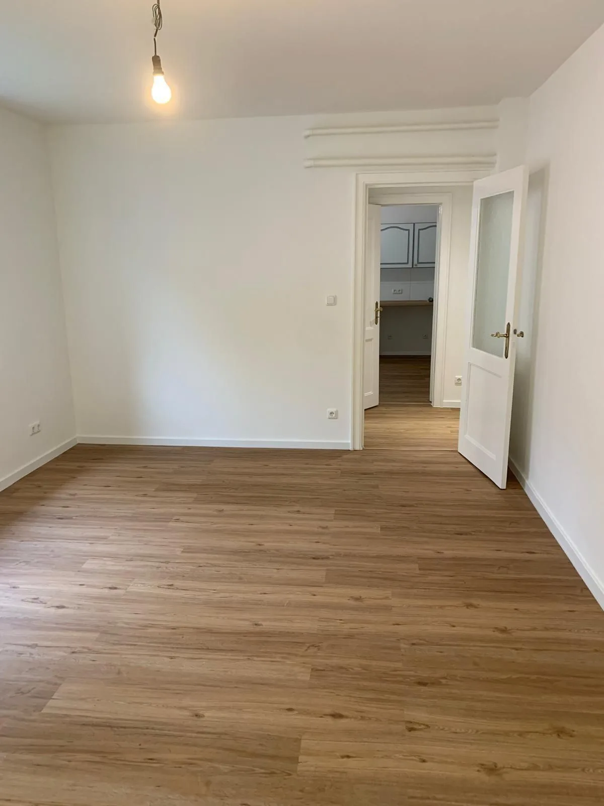 Wohnzimmer 2/3