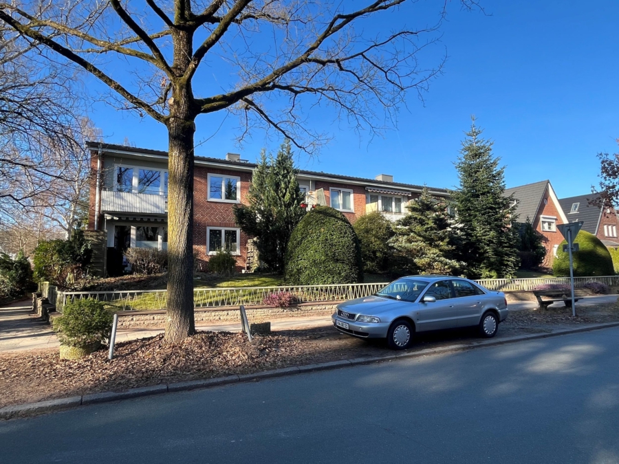 Strasse2 - Rotklinker-Mehrfamilienhaus in Langenhorn