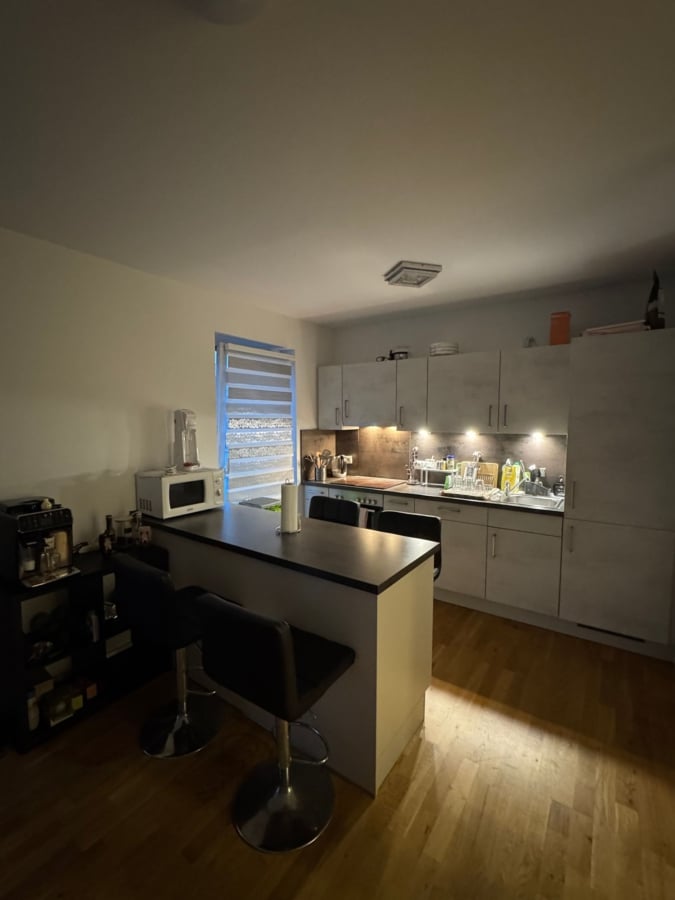 offene Einbauküche - 2-Zimmer-Neubauwohnung mit Balkon in Lohbrügge