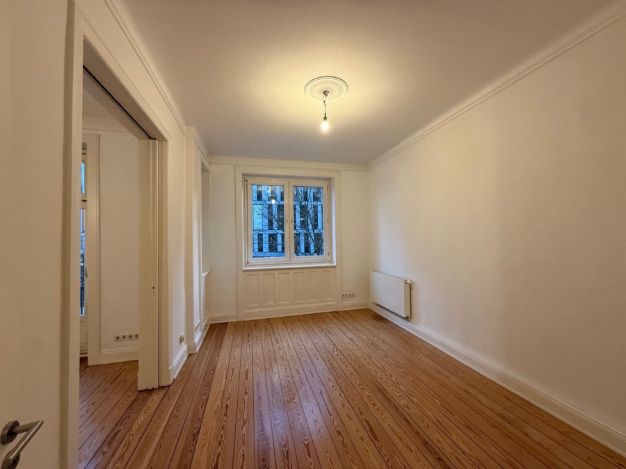 Esszimmer - Schöne 3,5-Zimmer-Altbauwohnung in Winterhude