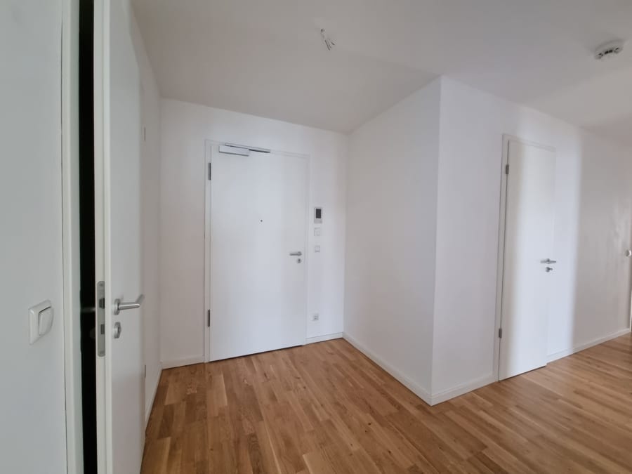 Flur (1) - 4-Zimmer-Neubauwohnung mit Balkon in Lohbrügge