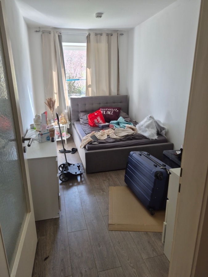 Zimmer 3 - 3,5-Zimmer-Wohnung mit Terrasse in Langenhorn