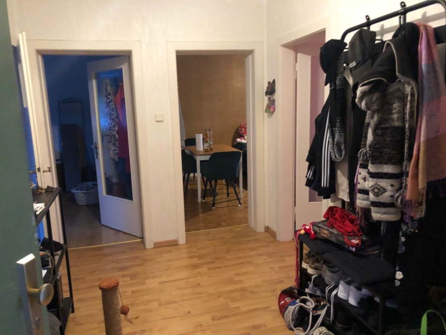 Flur - 3,5-Zimmer-Wohnung mit Balkon in Langenhorn