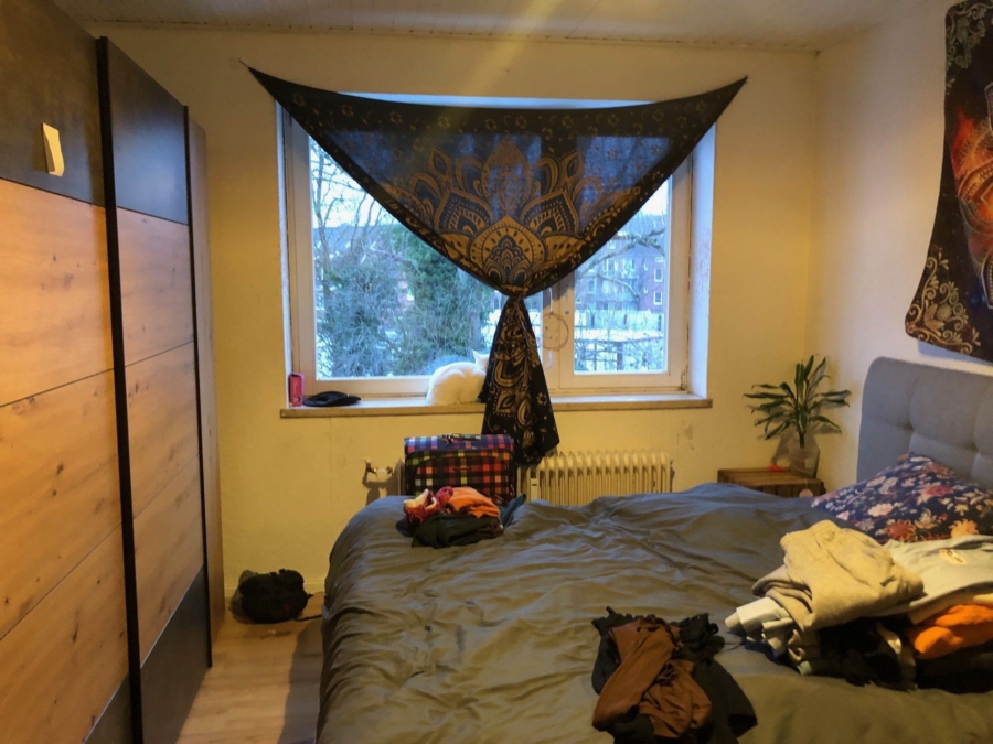 Schlafzimmer - 3,5-Zimmer-Wohnung mit Balkon in Langenhorn