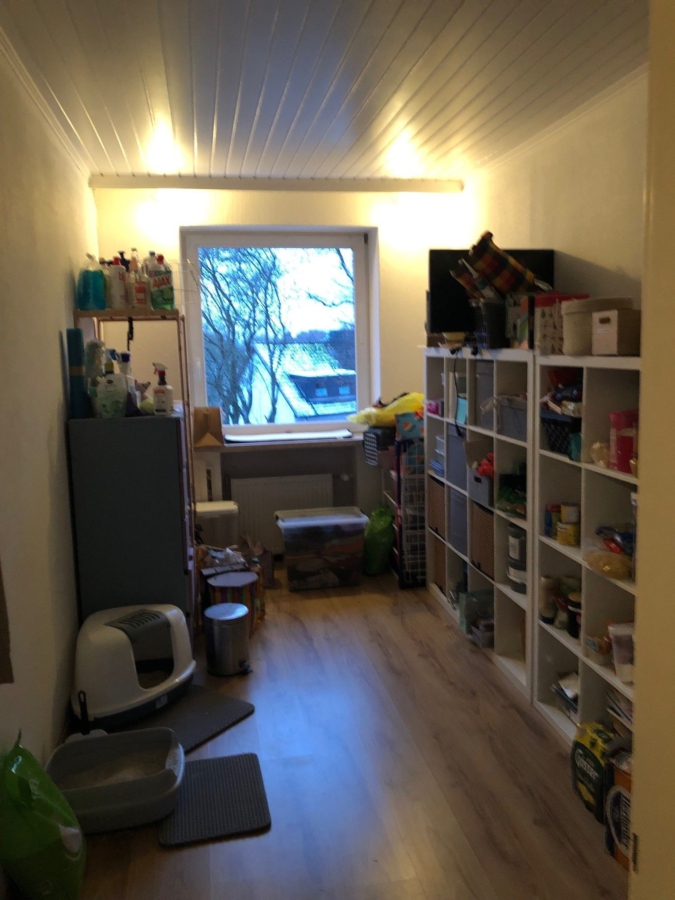 Zimmer2 - 3,5-Zimmer-Wohnung mit Balkon in Langenhorn